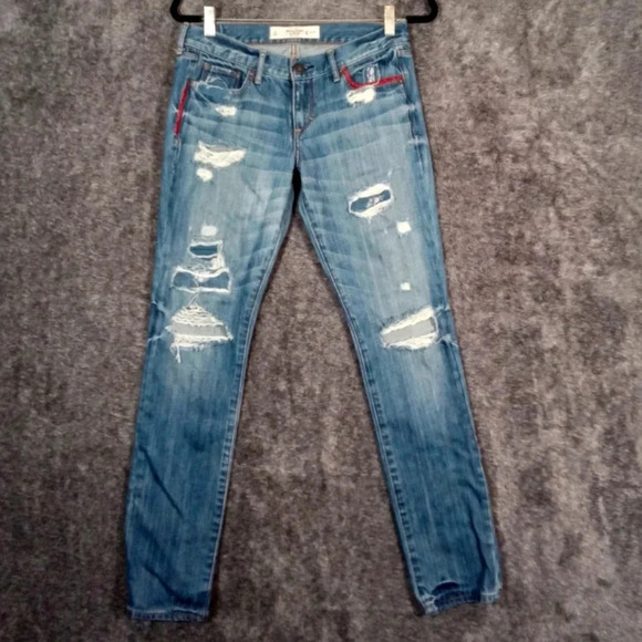 Abercrombie & Fitch women's distressed patch jeans size 27 - Picture 1 of 6